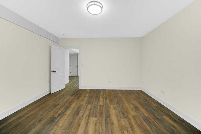 602 Glenshire Road, Glenview, IL 60025