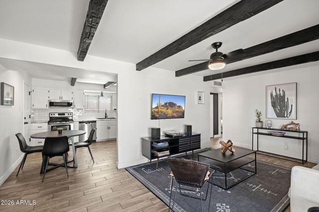 7914 E LATHAM Street, Scottsdale, AZ 85257