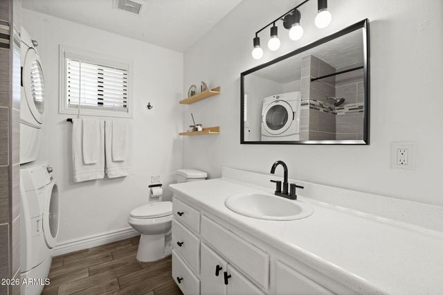 7914 E LATHAM Street, Scottsdale, AZ 85257