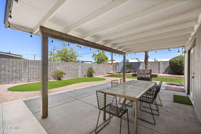 7914 E LATHAM Street, Scottsdale, AZ 85257