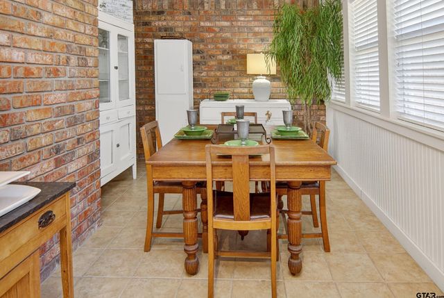 810 Jeanell, Quitman, TX 75783