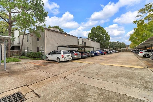 9707 Richmond Avenue 31, Houston, TX 77042