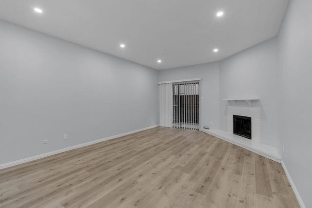 9707 Richmond Avenue 31, Houston, TX 77042