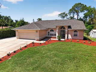 6535 CANARY STREET, Sarasota, FL 34241