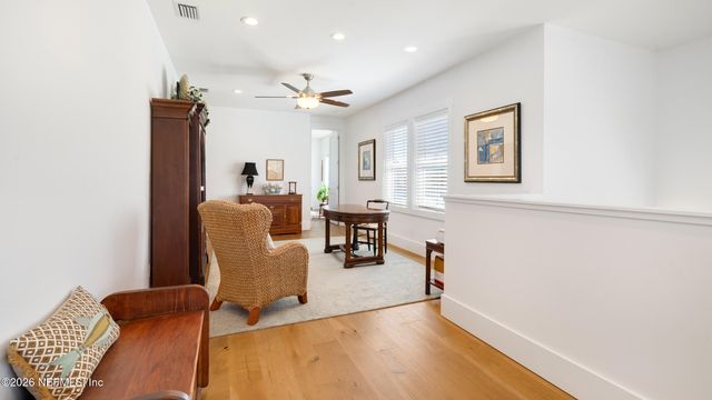 113 MILLS Lane, Jacksonville Beach, FL 32250