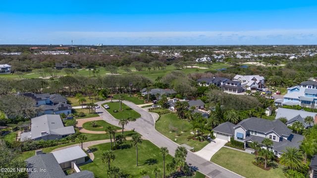 113 MILLS Lane, Jacksonville Beach, FL 32250