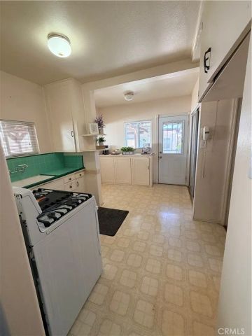 3460 Elmwood Court, Riverside, CA 92506