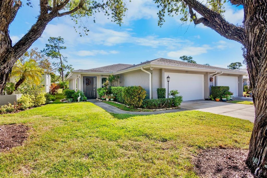 3905 CENTER GATE CIRCLE 3, Sarasota, FL 34233