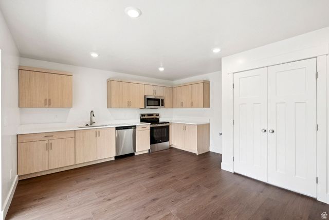 1615 N ANGEL ST, Layton, UT 84041