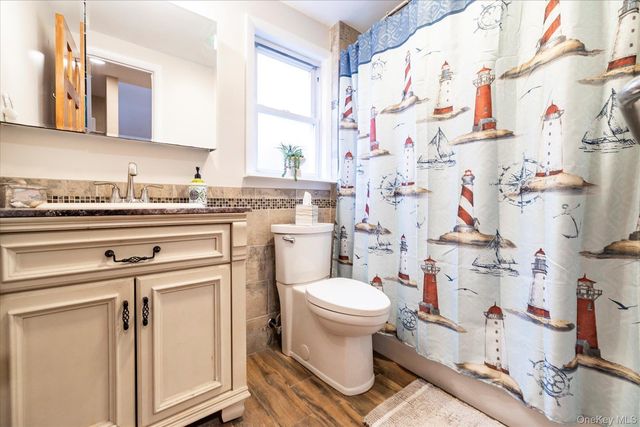 95 Ohio Avenue, Long Beach, NY 11561