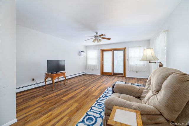 95 Ohio Avenue, Long Beach, NY 11561