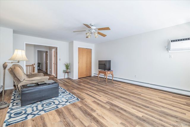 95 Ohio Avenue, Long Beach, NY 11561