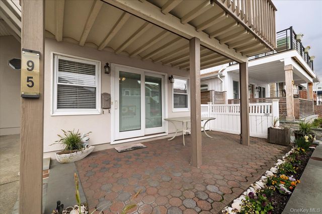 95 Ohio Avenue, Long Beach, NY 11561