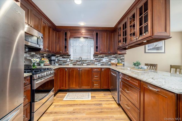 95 Ohio Avenue, Long Beach, NY 11561