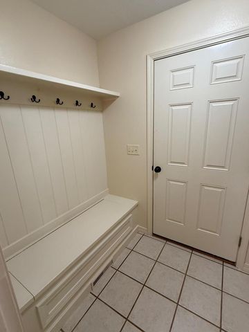 5622 North 12th Avenue, Ozark, MO 65721