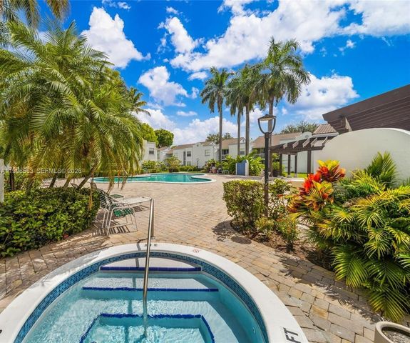 9752 NW 47th Ter 177, Doral, FL 33178