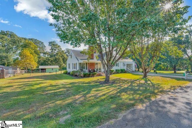 121 Anderson Avenue, Pacolet, SC 29372