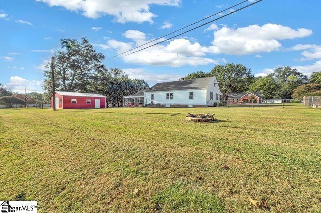 121 Anderson Avenue, Pacolet, SC 29372