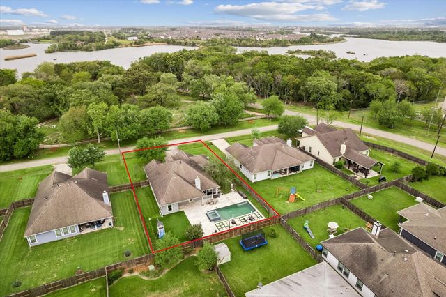 117 7th Street, League City, TX 77573