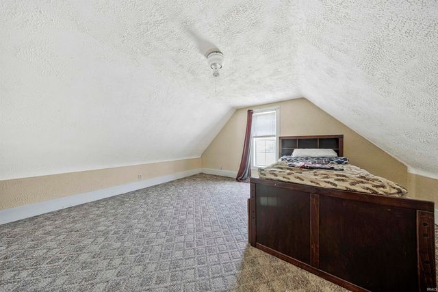 2200 W Virginia Street, Evansville, IN 47712