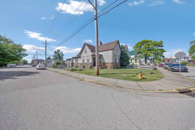 2200 W Virginia Street, Evansville, IN 47712