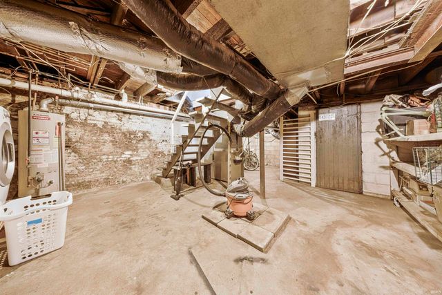 2200 W Virginia Street, Evansville, IN 47712