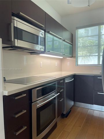 2021 Meridian Ave 12, Miami Beach, FL 33139