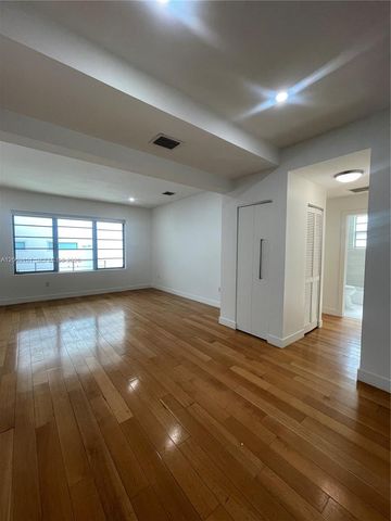 2021 Meridian Ave 12, Miami Beach, FL 33139