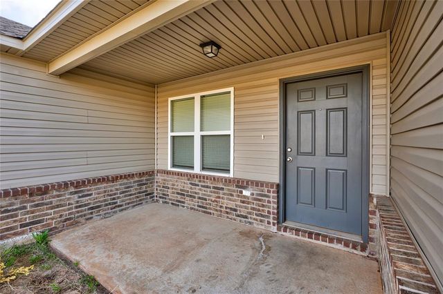 10620 SW 23rd Terrace, Yukon, OK 73099