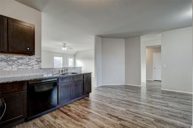 10620 SW 23rd Terrace, Yukon, OK 73099