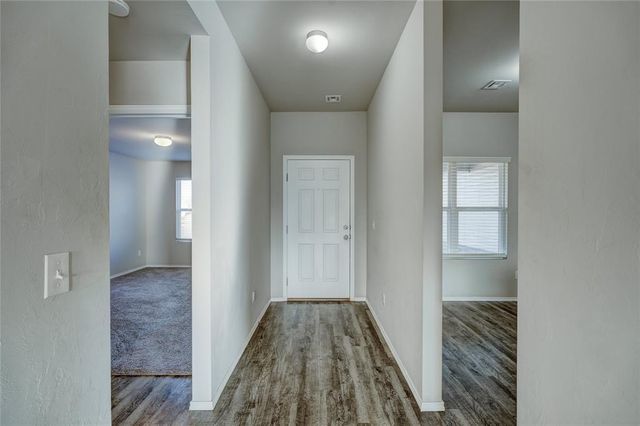 10620 SW 23rd Terrace, Yukon, OK 73099