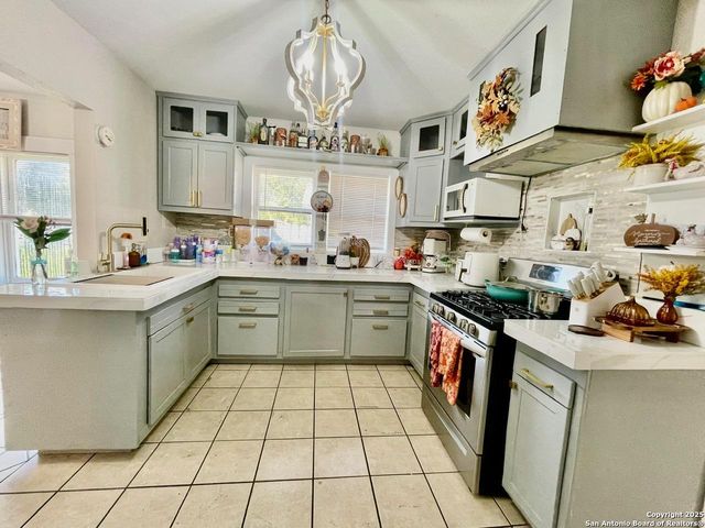 941 Ripford, San Antonio, TX 78225