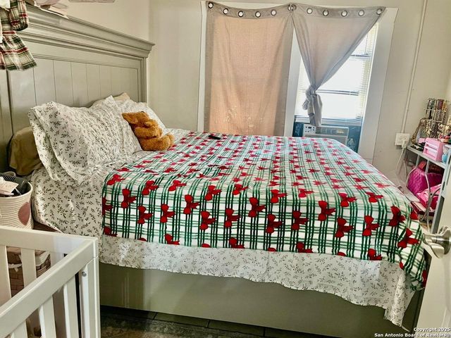 941 Ripford, San Antonio, TX 78225