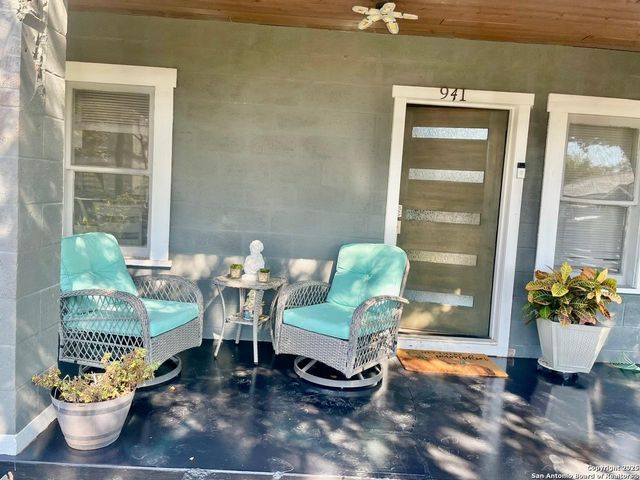 941 Ripford, San Antonio, TX 78225