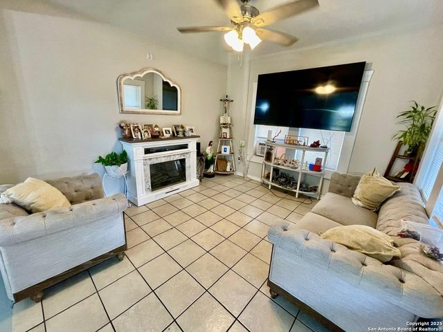 941 Ripford, San Antonio, TX 78225