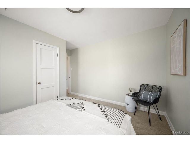 2540 Magnolia St, Denver, CO 80207