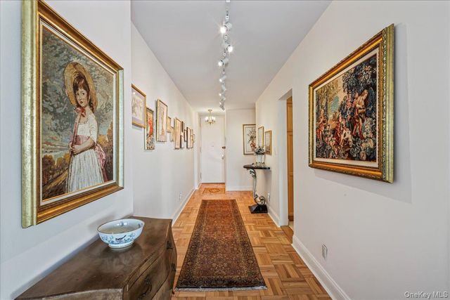 16625 Powells Cove Boulevard 3B, Beechhurst, NY 11357