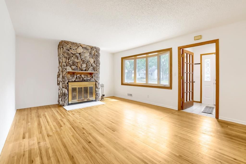 8536 15th Avenue S, Bloomington, MN 55425 — photo 2