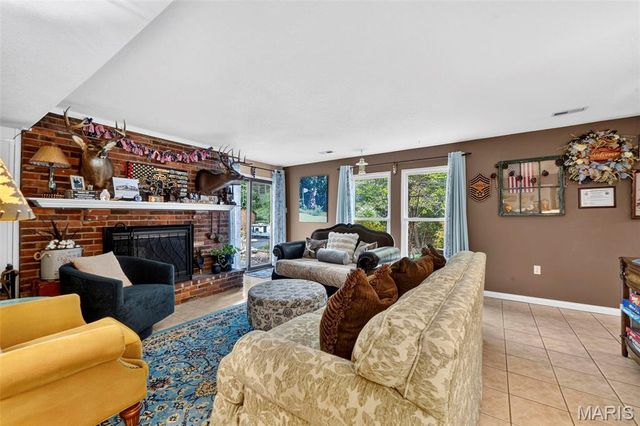 7 Briarpath, Arnold, MO 63010
