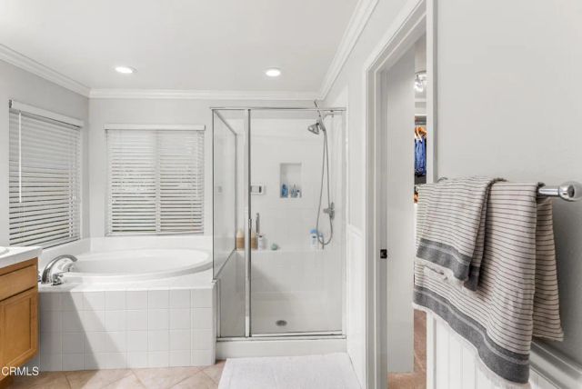 28961 Mirada Circulo, Valencia, CA 91354