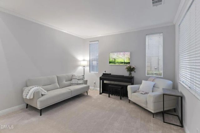 28961 Mirada Circulo, Valencia, CA 91354