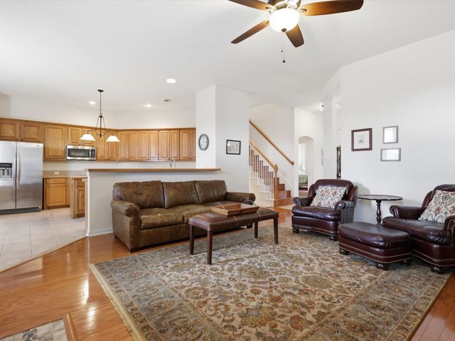 1740 Ivy Lane, Carrollton, TX 75007