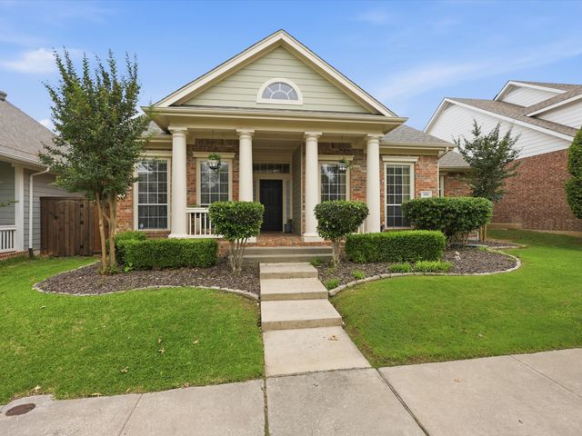1740 Ivy Lane, Carrollton, TX 75007