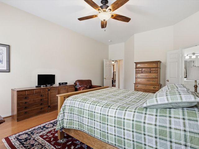 1740 Ivy Lane, Carrollton, TX 75007
