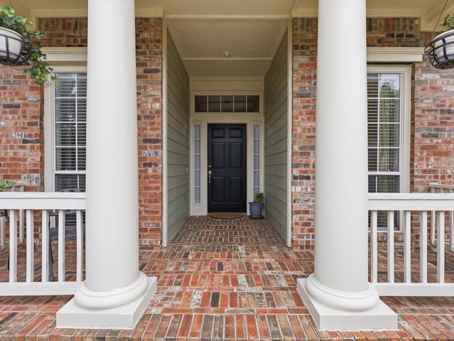 1740 Ivy Lane, Carrollton, TX 75007