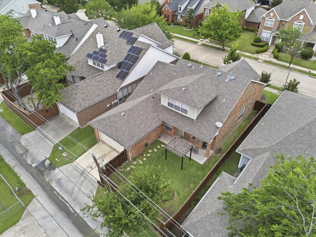 1740 Ivy Lane, Carrollton, TX 75007