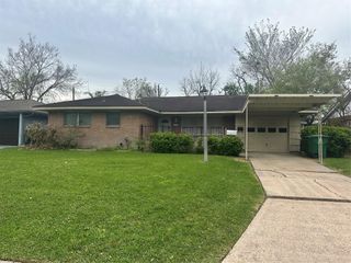 6841 Concho Street, Houston, TX 77074