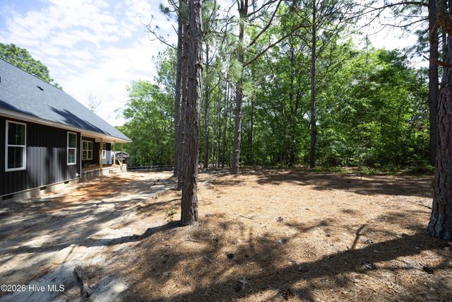 129 Sunset Way, West End, NC 27376