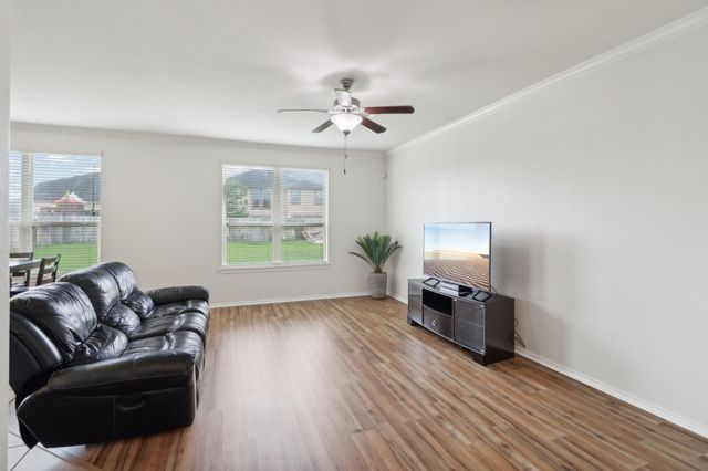 1827 Acorn Glen Trail, Fresno, TX 77545