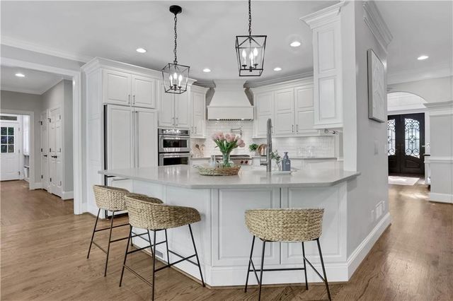 1005 Autumn Close, Milton, GA 30004
